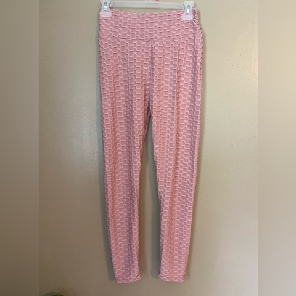 Women’s pink glasstwo leggings size small/medium